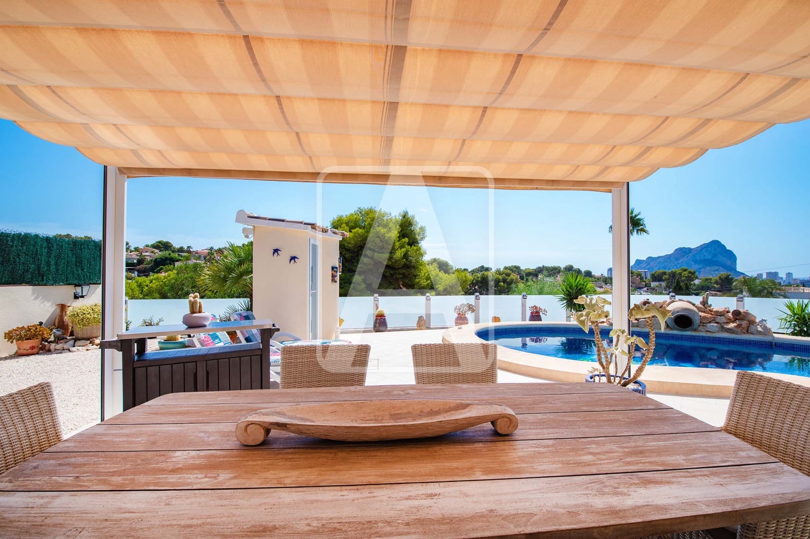 3 chambre Villa/Maison à vendre à Calpe / Calp avec piscine garage - 775 000 € (Ref: 10079864)