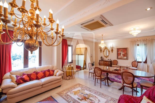 5 sovrum Villa till salu i Benissa med pool garage - 1 200 000 € (Ref: 10079865)