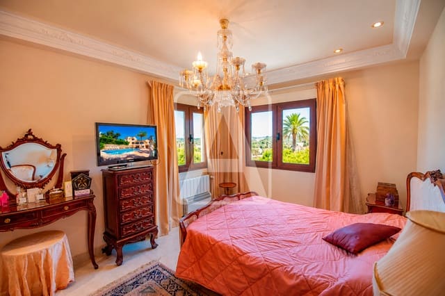 5 sovrum Villa till salu i Benissa med pool garage - 1 200 000 € (Ref: 10079865)
