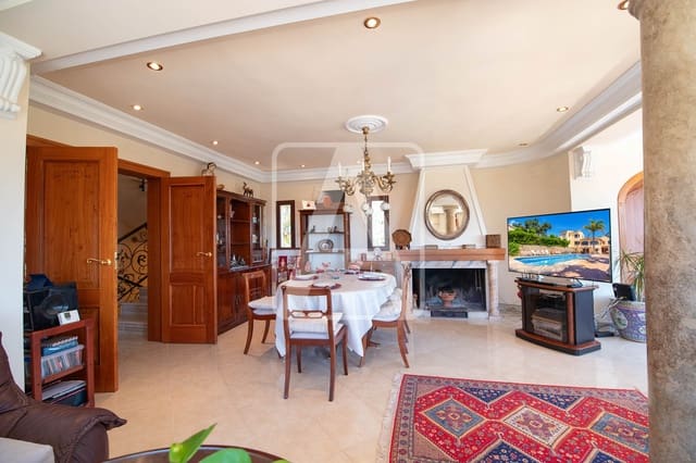 5 sovrum Villa till salu i Benissa med pool garage - 1 200 000 € (Ref: 10079865)