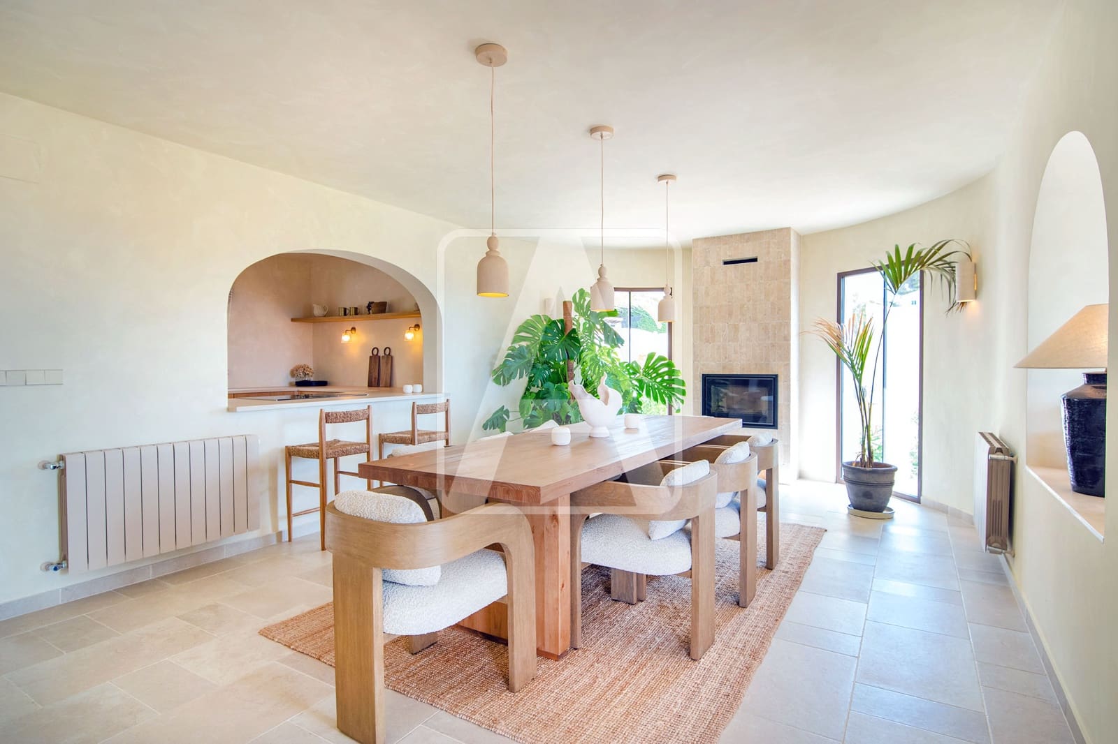 4 soveværelse Villa til salg i Benissa med swimmingpool garage - € 1.495.000 (Ref: 10121006)