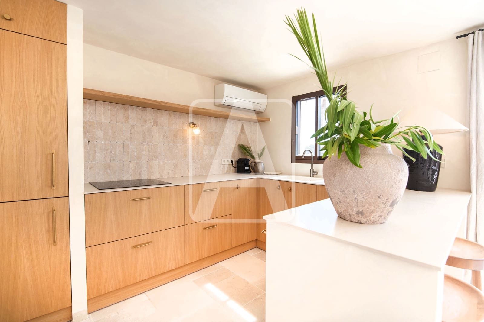 4 soveværelse Villa til salg i Benissa med swimmingpool garage - € 1.495.000 (Ref: 10121006)