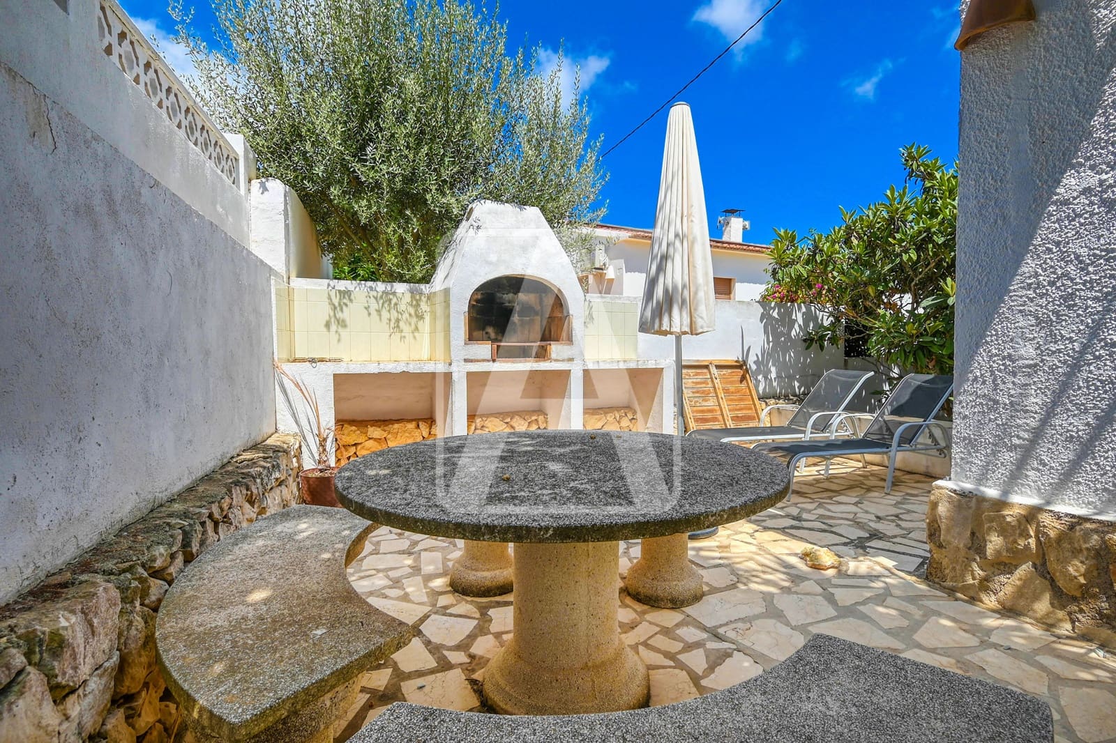 5 soverom Villa til salgs i Benissa med svømmebasseng garasje - € 687 500 (Ref: 10121007)