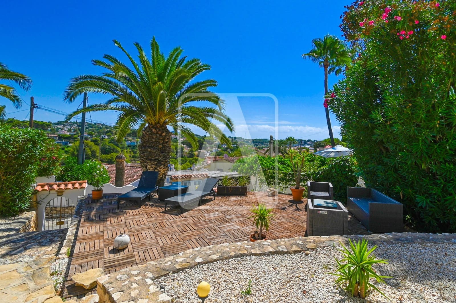 5 soverom Villa til salgs i Benissa med svømmebasseng garasje - € 687 500 (Ref: 10121007)