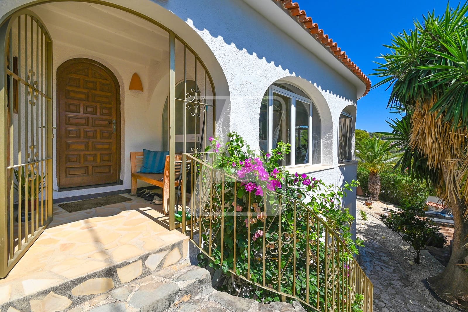 5 soverom Villa til salgs i Benissa med svømmebasseng garasje - € 687 500 (Ref: 10121007)