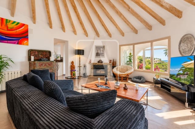 5 soverom Villa til salgs i Benissa med svømmebasseng garasje - € 687 500 (Ref: 10121007)