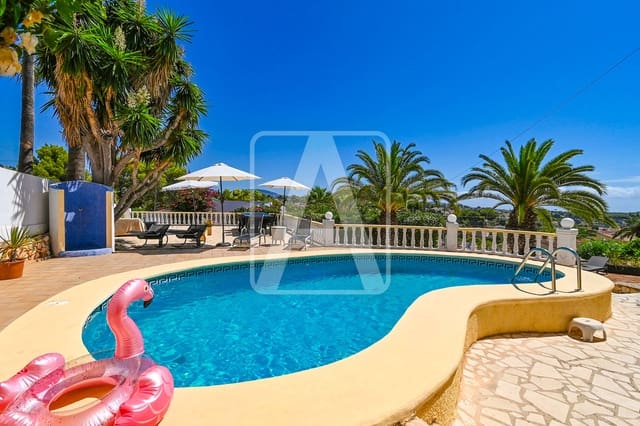 5 soverom Villa til salgs i Benissa med svømmebasseng garasje - € 687 500 (Ref: 10121007)