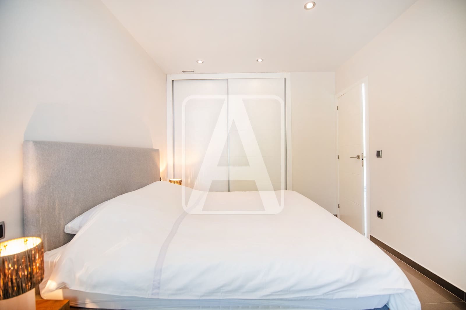 Chalet de 3 habitaciones en Benissa en venta con piscina garaje - 795.000 € (Ref: 10121010)