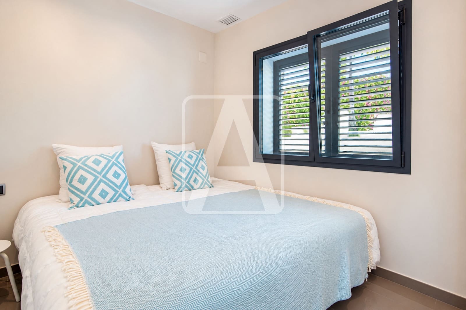 Chalet de 3 habitaciones en Benissa en venta con piscina garaje - 795.000 € (Ref: 10121010)