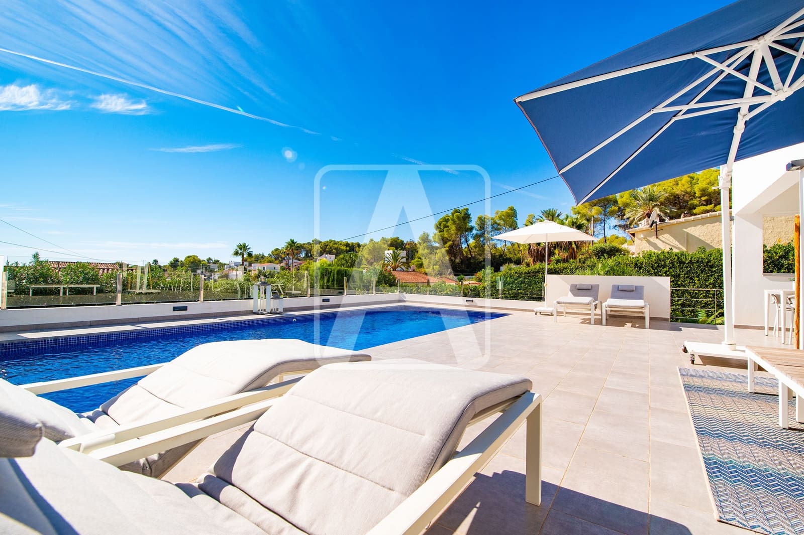 Chalet de 3 habitaciones en Benissa en venta con piscina garaje - 795.000 € (Ref: 10121010)