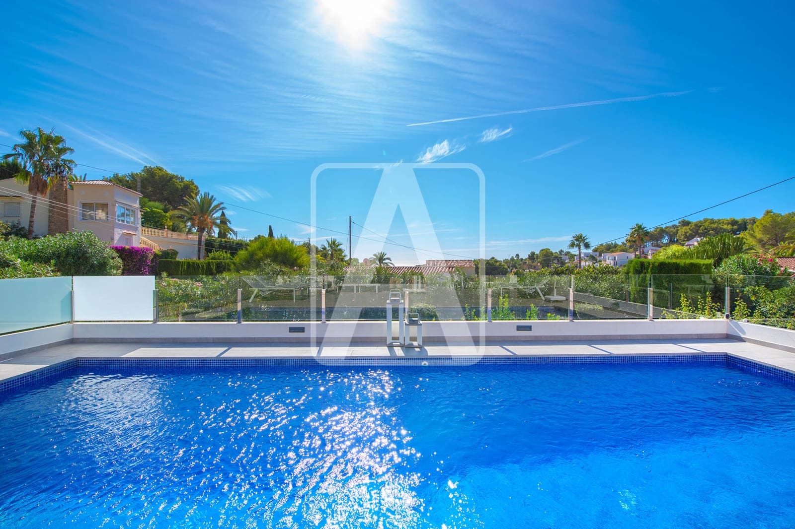 Chalet de 3 habitaciones en Benissa en venta con piscina garaje - 795.000 € (Ref: 10121010)