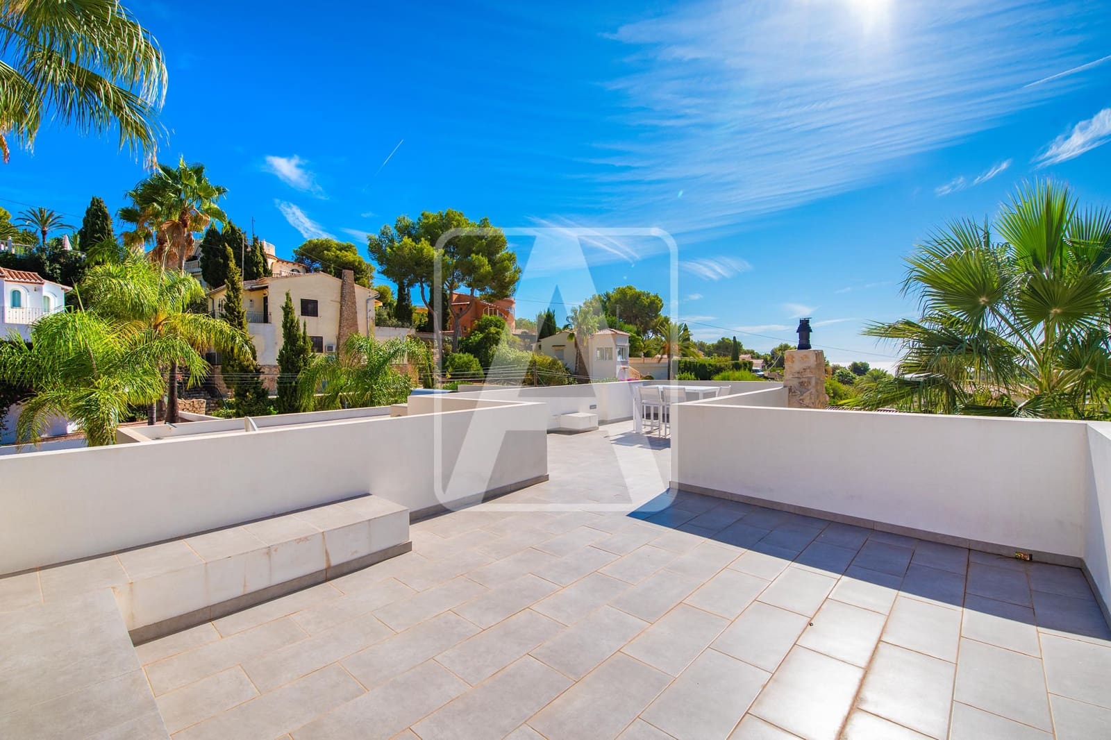 Chalet de 3 habitaciones en Benissa en venta con piscina garaje - 795.000 € (Ref: 10121010)