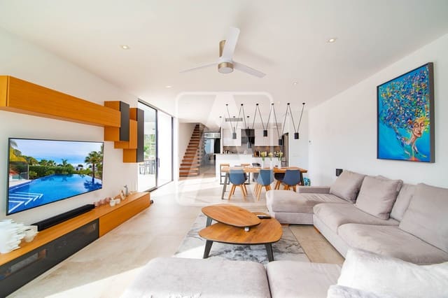 5 camera da letto Villa in vendita in Benissa con piscina garage - 1.699.000 € (Rif: 10121011)
