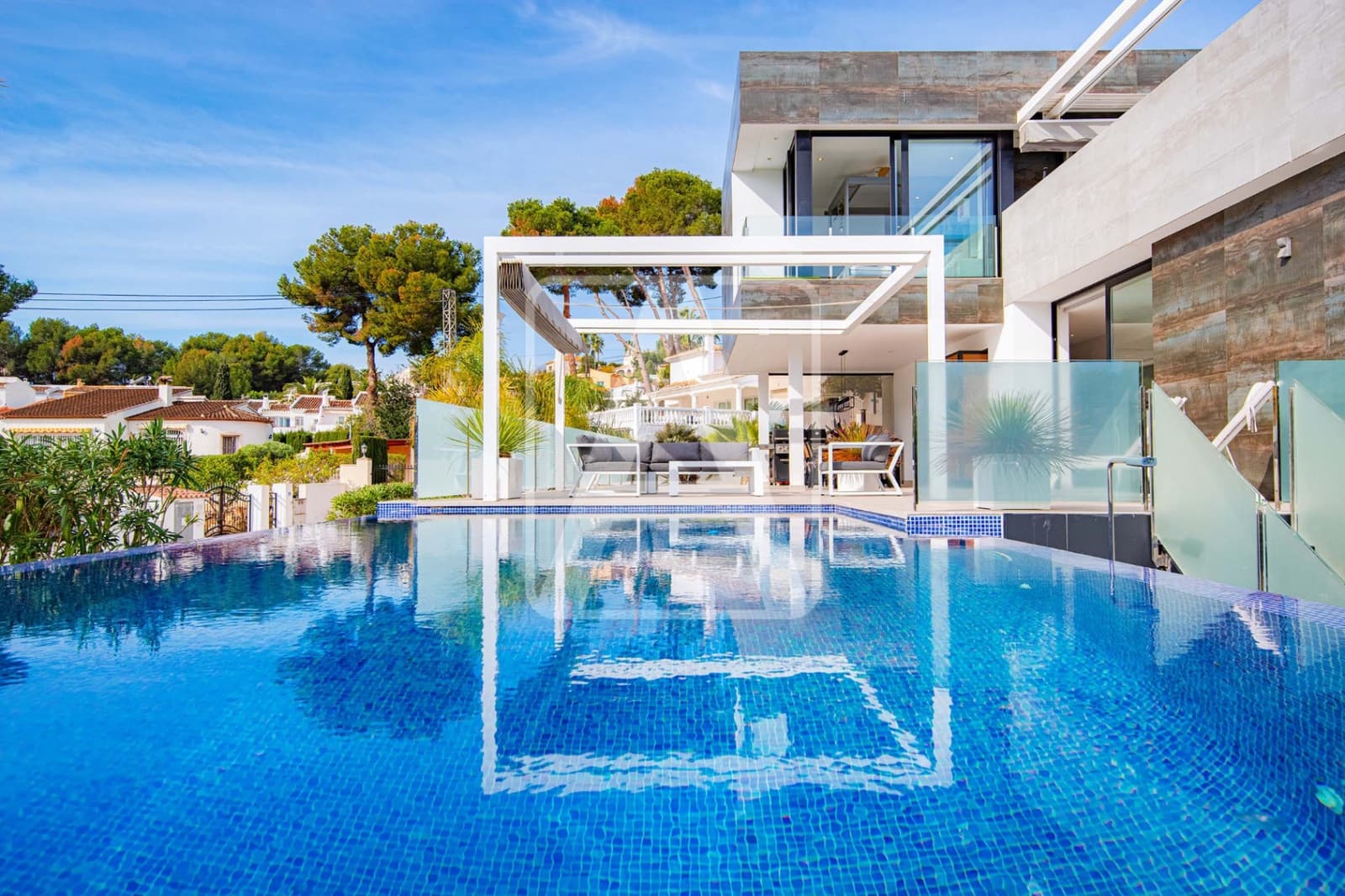 5 camera da letto Villa in vendita in Benissa con piscina garage - 1.699.000 € (Rif: 10121011)