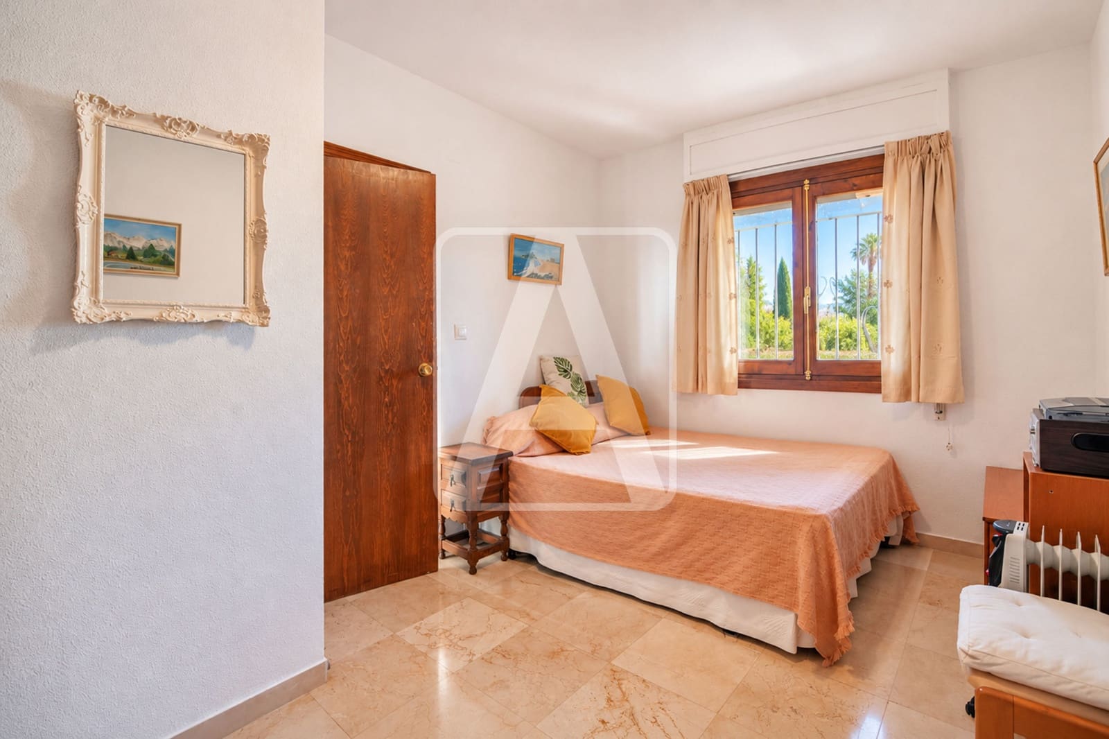 2 bedroom Apartment for sale in Benissa with pool garage - € 225,000 (Ref: 10121012)