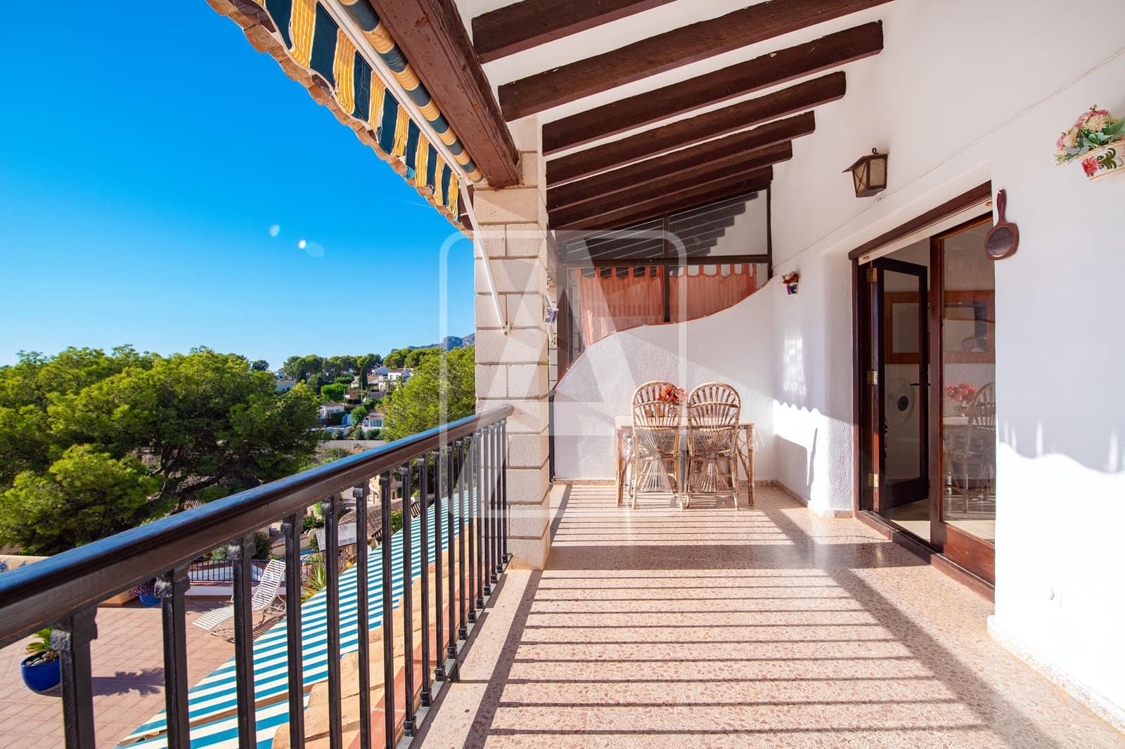 2 bedroom Apartment for sale in Benissa with pool garage - € 225,000 (Ref: 10121012)