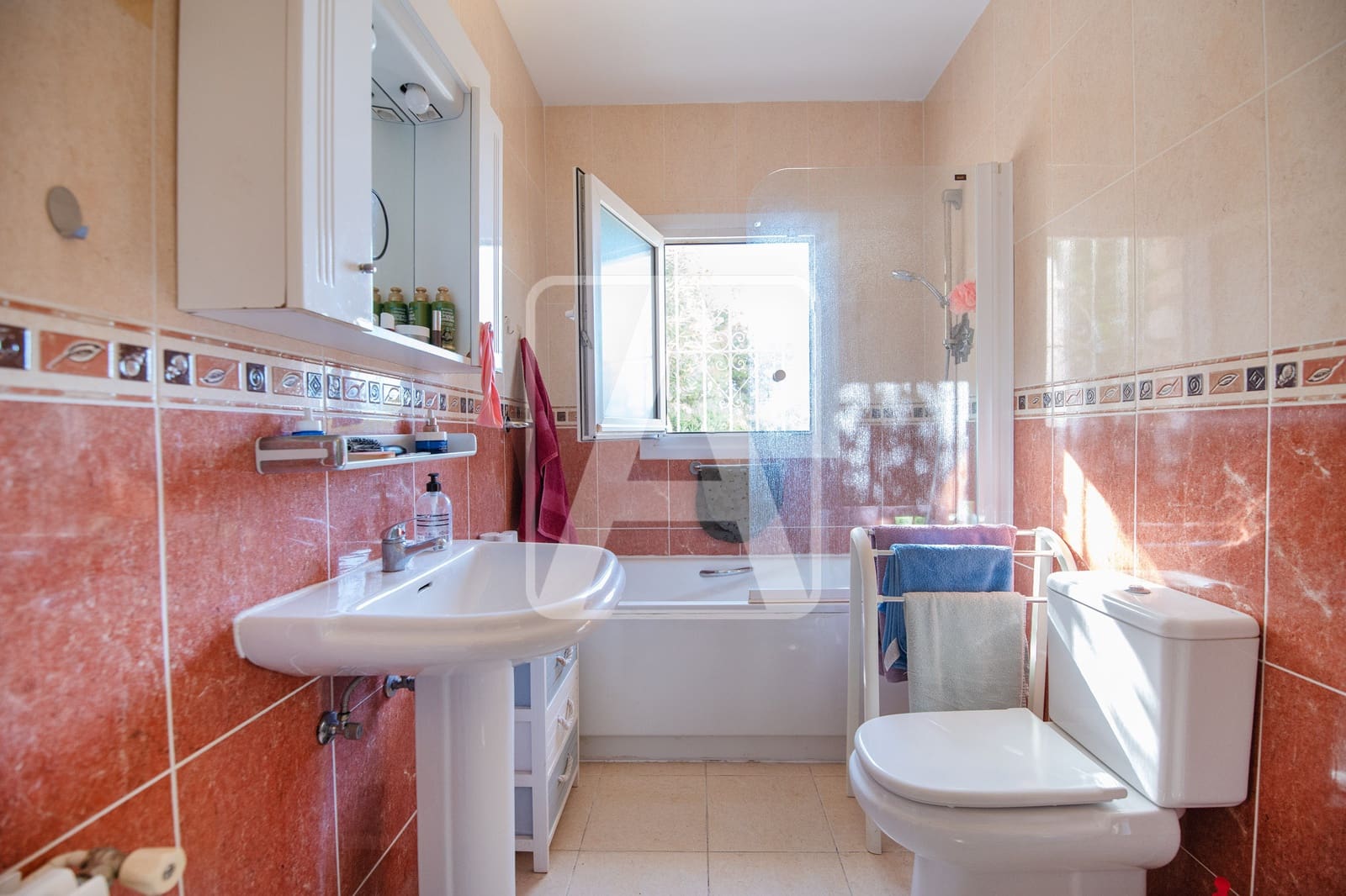 4 soveværelse Villa til salg i Calpe / Calp med swimmingpool garage - € 495.000 (Ref: 10149319)