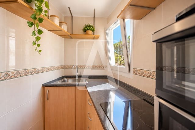 4 soveværelse Villa til salg i Calpe / Calp med swimmingpool garage - € 495.000 (Ref: 10149319)