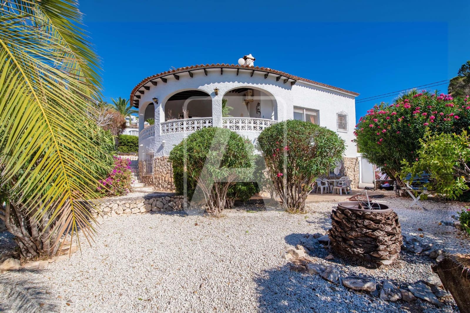 4 soveværelse Villa til salg i Calpe / Calp med swimmingpool garage - € 495.000 (Ref: 10149319)