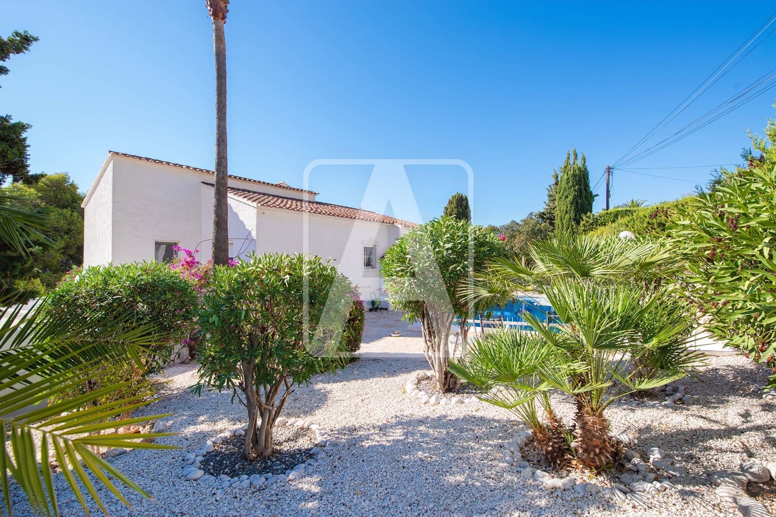 4 soveværelse Villa til salg i Calpe / Calp med swimmingpool garage - € 495.000 (Ref: 10149319)