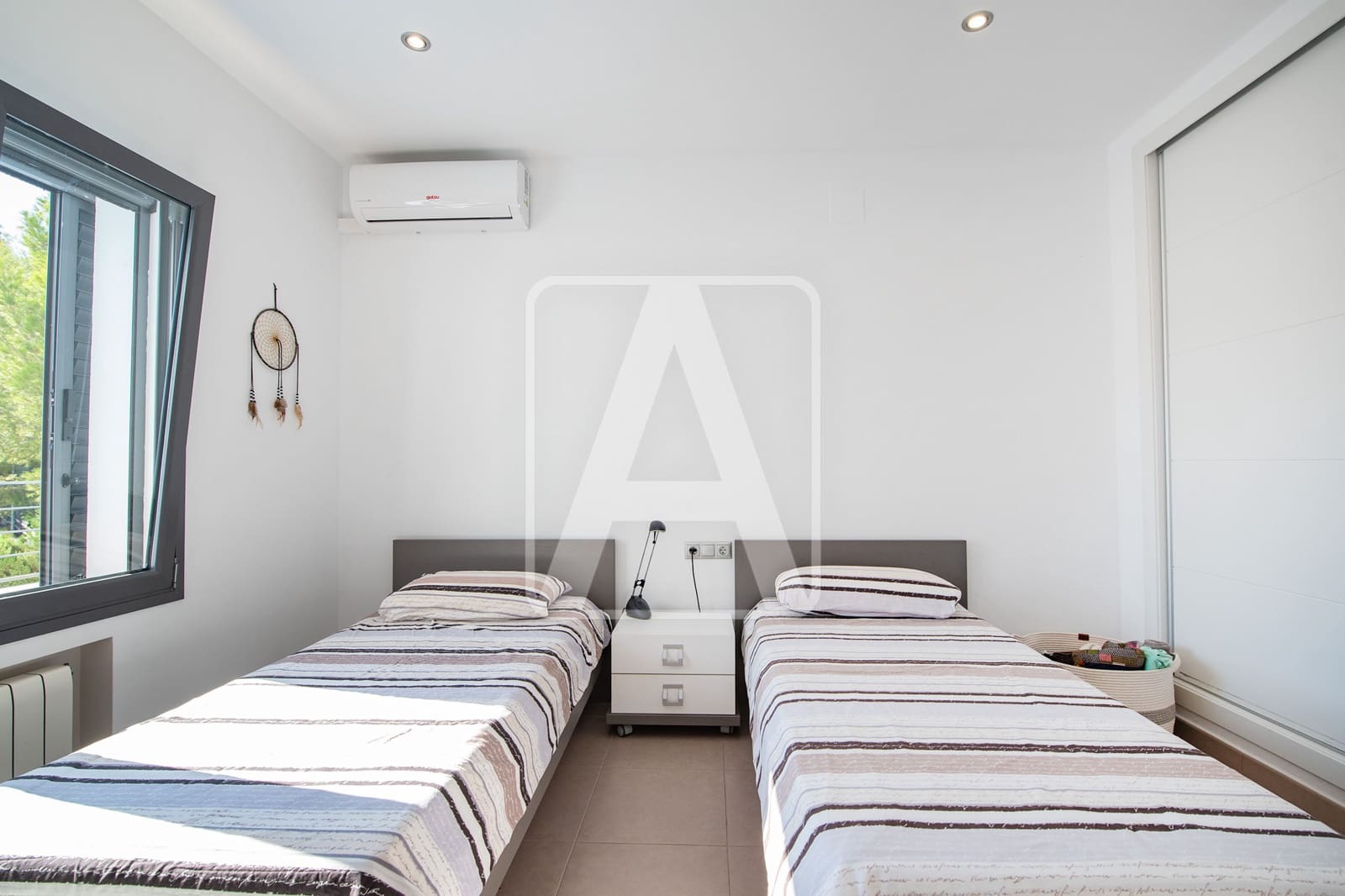 3 sypialnia Willa na sprzedaż w Benissa z basenem garażem - 875 000 € (Ref: 10158382)
