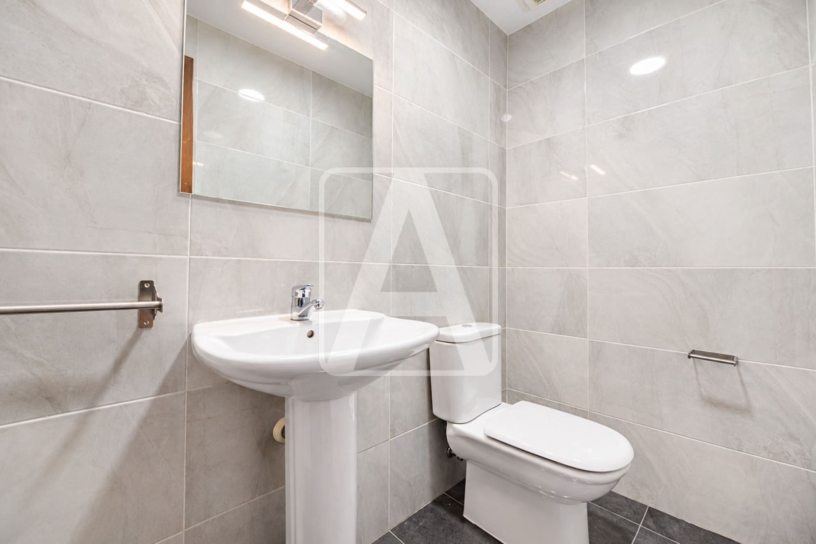 3 sypialnia Dom szeregowy na sprzedaż w Calpe / Calp z basenem garażem - 489 000 € (Ref: 10167884)