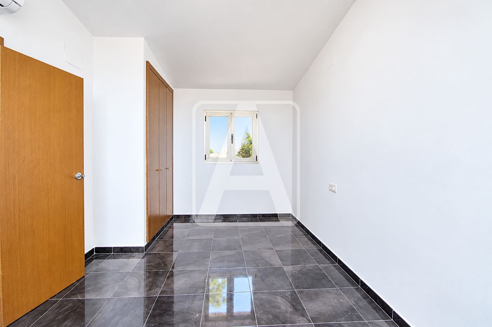 3 sypialnia Dom szeregowy na sprzedaż w Calpe / Calp z basenem garażem - 489 000 € (Ref: 10167884)