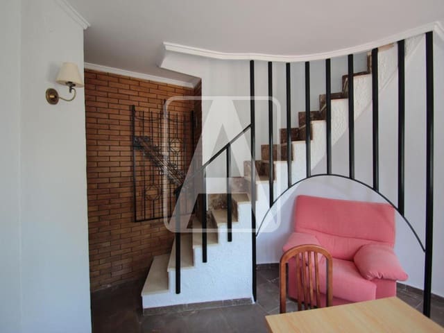 8 Zimmer Villa zu verkaufen in Calpe / Calp mit Pool Garage - 690.000 € (Ref: 2437766)