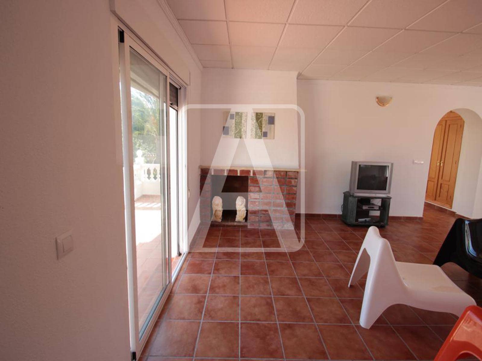8 Zimmer Villa zu verkaufen in Calpe / Calp mit Pool Garage - 690.000 € (Ref: 2437766)