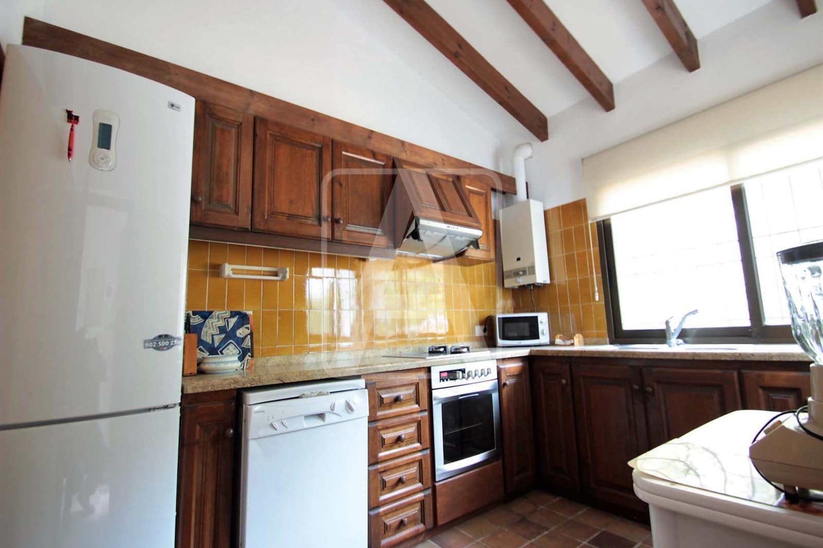 4 bedroom Villa for sale in Altea with garage - € 1,300,000 (Ref: 2437777)