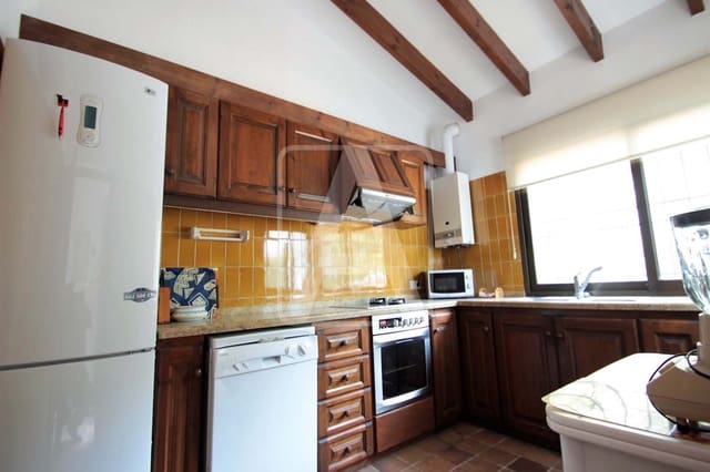 4 Zimmer Villa zu verkaufen in Altea mit Garage - 1.300.000 € (Ref: 2437777)