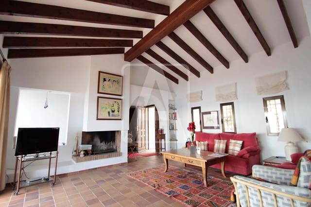 4 Zimmer Villa zu verkaufen in Altea mit Garage - 1.300.000 € (Ref: 2437777)