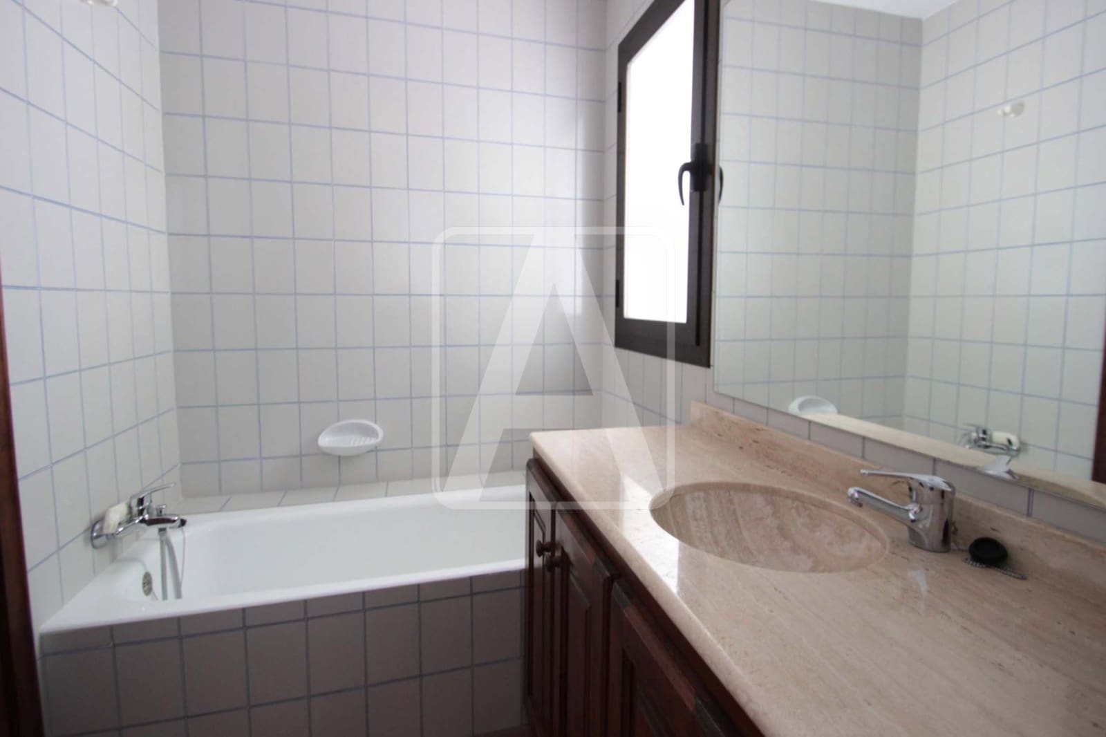 4 bedroom Villa for sale in Altea with garage - € 1,300,000 (Ref: 2437777)