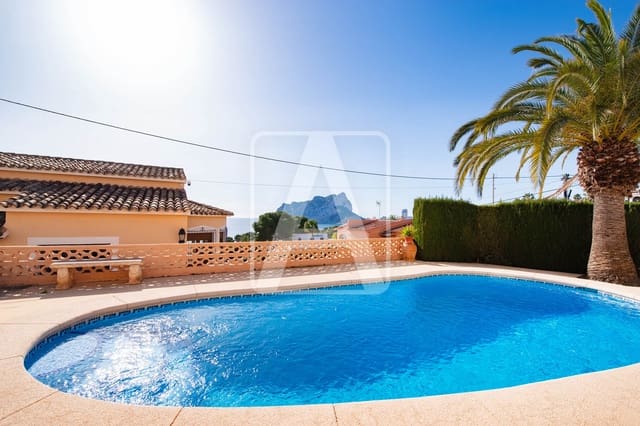 4 chambre Villa/Maison à vendre à Calpe / Calp avec piscine garage - 1 000 000 € (Ref: 3454752)