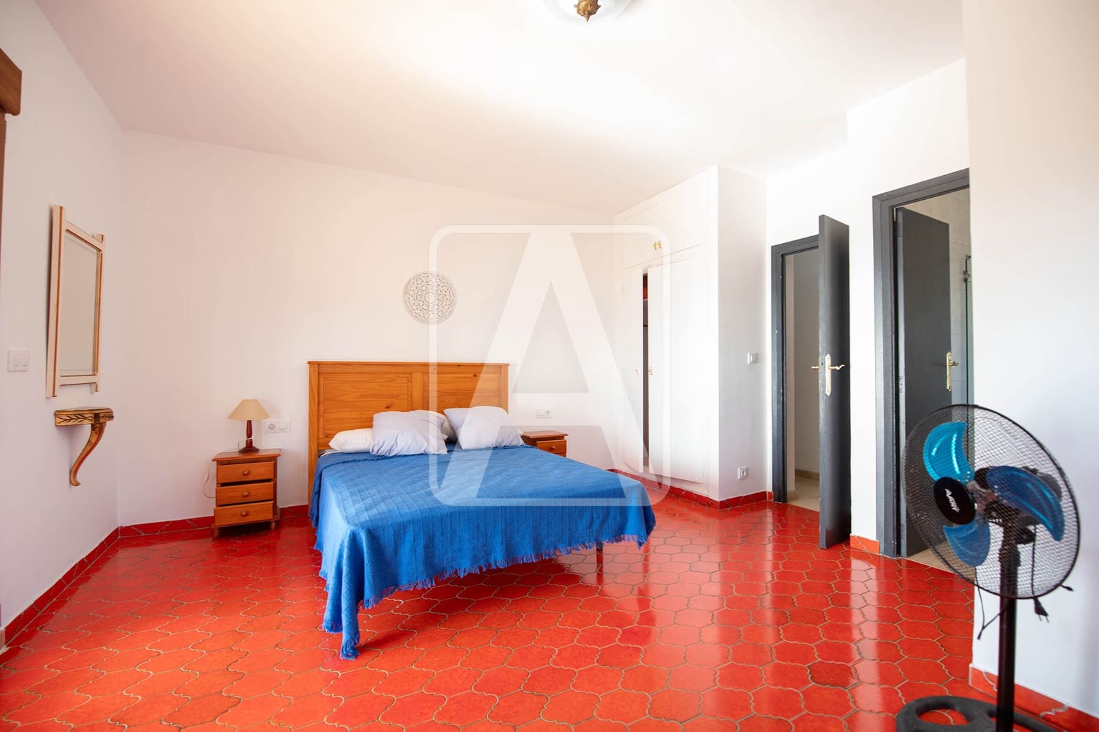 4 chambre Villa/Maison à vendre à Calpe / Calp avec piscine garage - 1 000 000 € (Ref: 3454752)