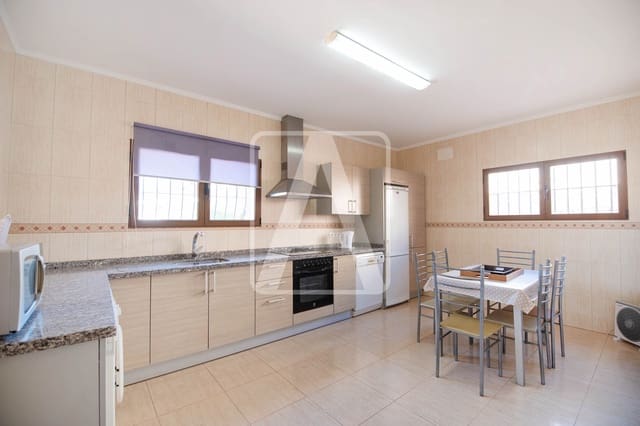 4 chambre Villa/Maison à vendre à Calpe / Calp avec piscine garage - 1 000 000 € (Ref: 3454752)