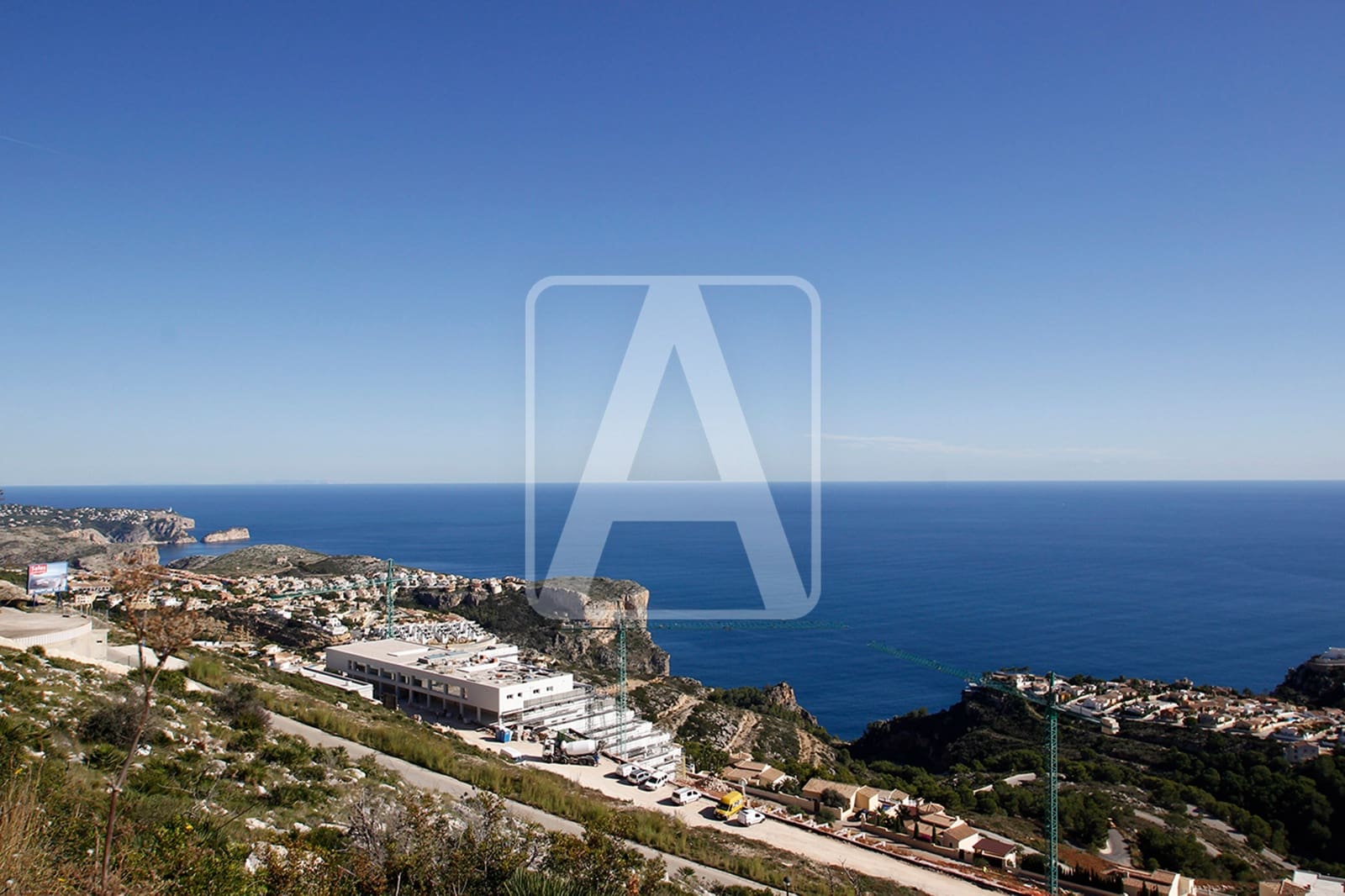 6 soveværelse Villa til salg i Cumbre del Sol med swimmingpool garage - € 4.236.000 (Ref: 3800057)