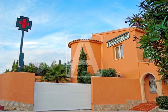 6 soveværelse Villa til salg i Cumbre del Sol, Benitachell / Benitatxell med swimmingpool garage - € 4.236.000 (Ref: 3800057)