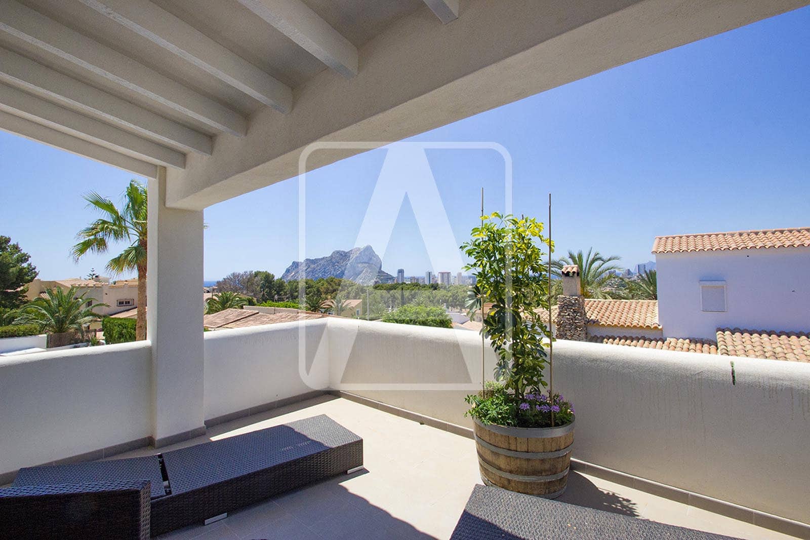 6 Zimmer Villa zu verkaufen in Calpe / Calp mit Pool Garage - 950.000 € (Ref: 4023200)