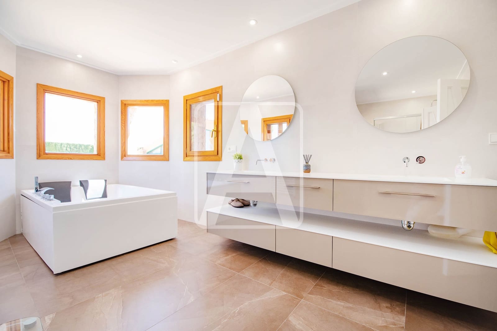 5 soverom Finca/Herregård til salgs i Calpe / Calp med garasje - € 2 200 000 (Ref: 4049184)