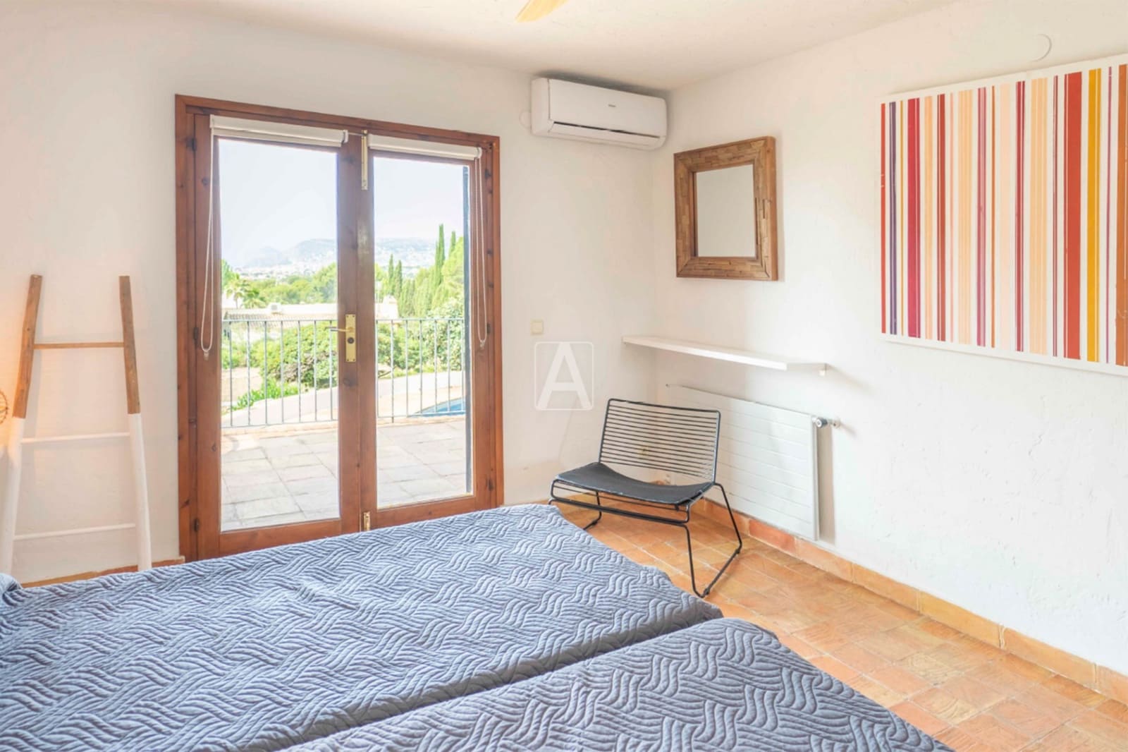 5 bedroom Villa for sale in Calpe / Calp with pool garage - € 2,340,000 (Ref: 4075230)