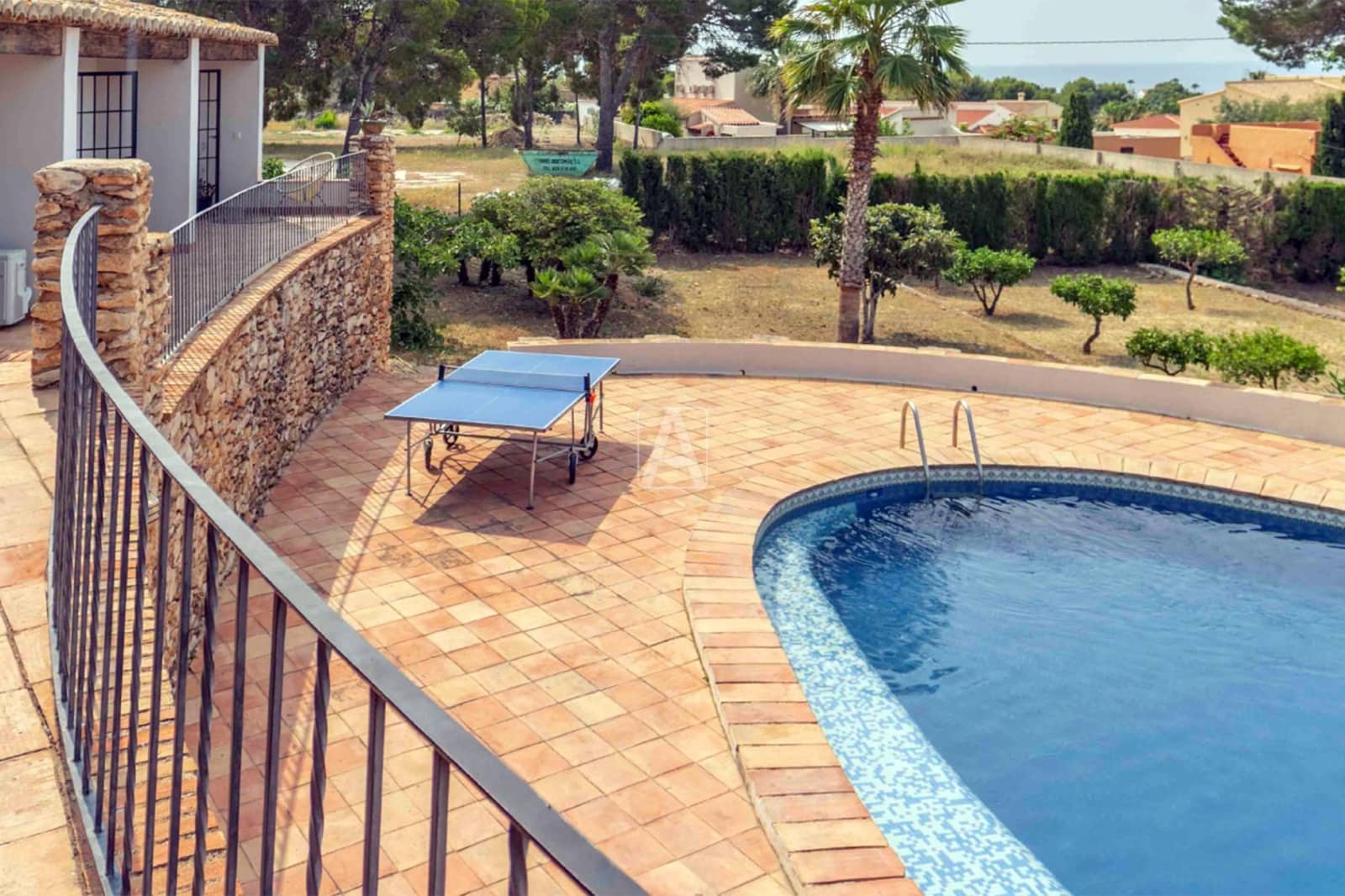 5 bedroom Villa for sale in Calpe / Calp with pool garage - € 2,340,000 (Ref: 4075230)