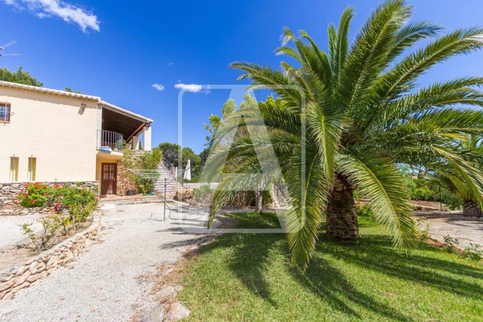 5 quarto Moradia para venda em Calpe / Calp com piscina garagem - 1 750 000 € (Ref: 4075231)