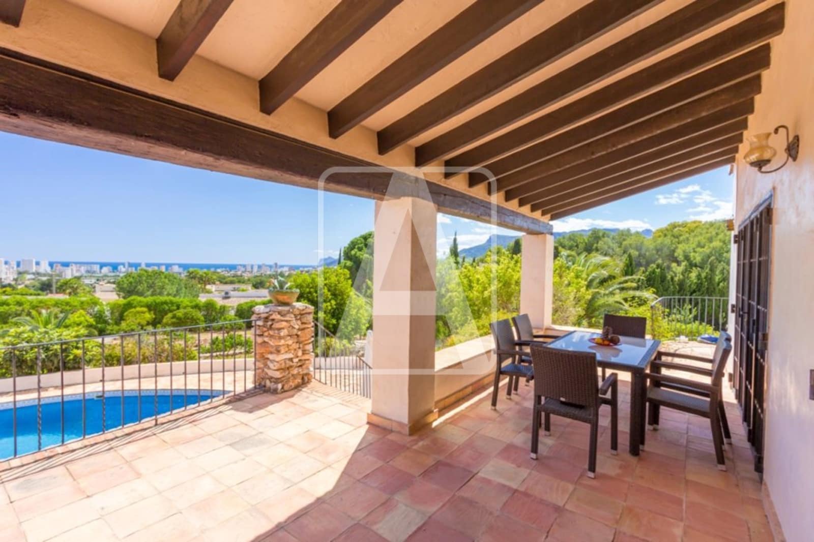 5 quarto Moradia para venda em Calpe / Calp com piscina garagem - 1 750 000 € (Ref: 4075231)