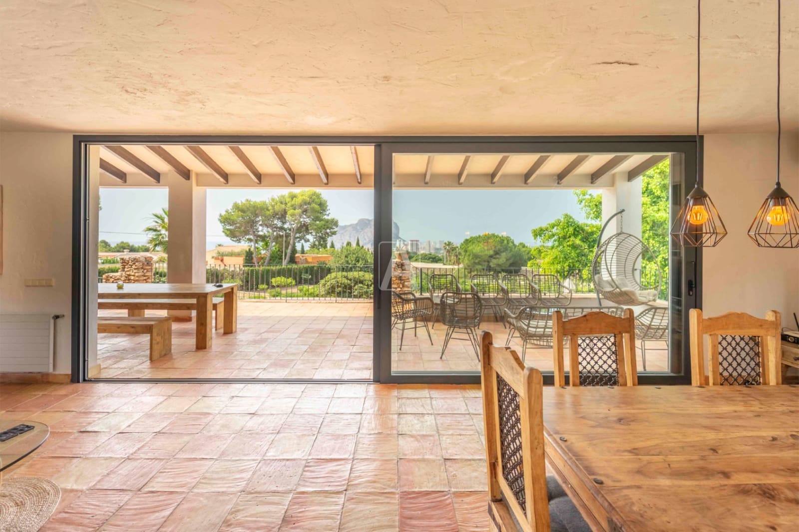 5 quarto Moradia para venda em Calpe / Calp com piscina garagem - 1 750 000 € (Ref: 4075231)