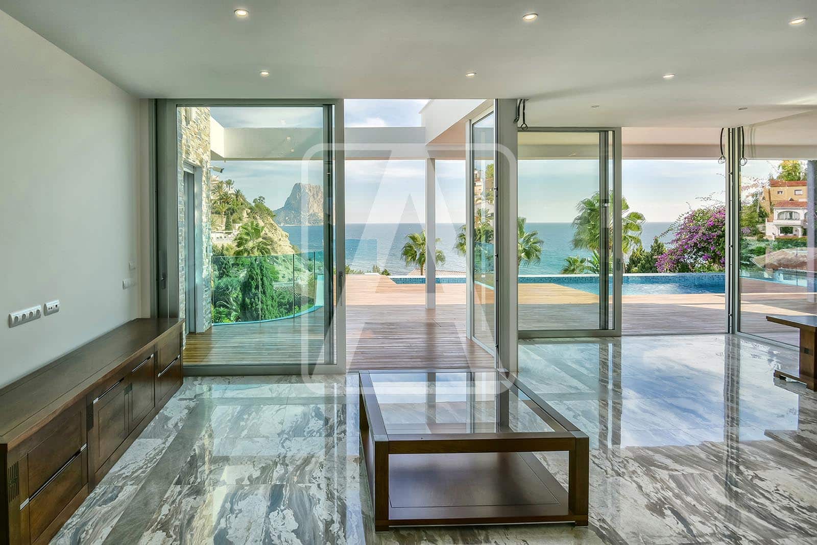 3 bedroom Villa for sale in Calpe / Calp with pool garage - € 2,950,000 (Ref: 4089752)