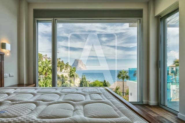 3 Zimmer Villa zu verkaufen in Calpe / Calp mit Pool Garage - 2.950.000 € (Ref: 4089752)