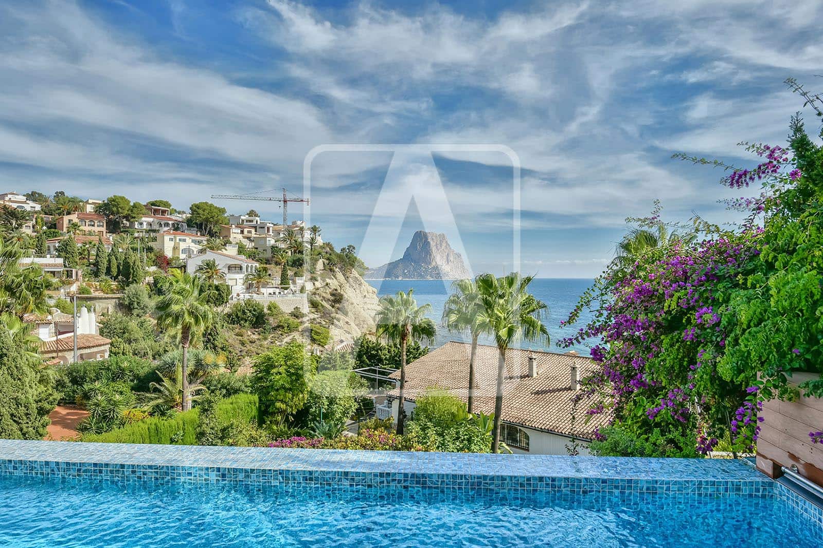 3 bedroom Villa for sale in Calpe / Calp with pool garage - € 2,950,000 (Ref: 4089752)