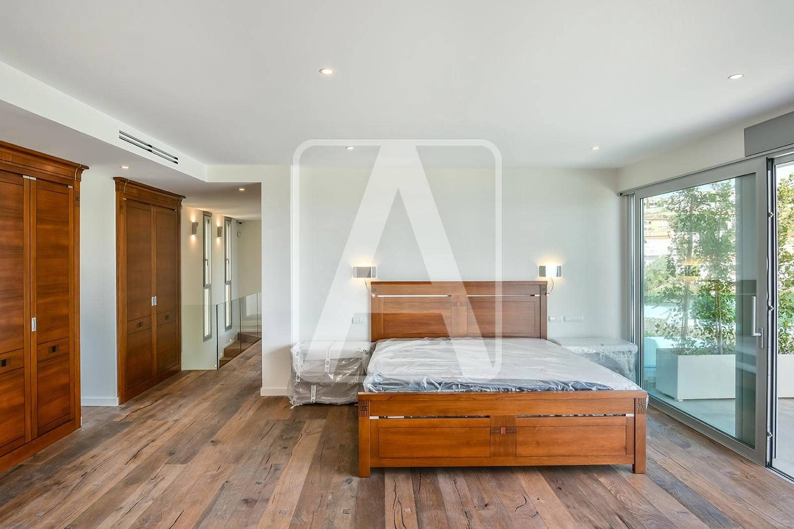 3 bedroom Villa for sale in Calpe / Calp with pool garage - € 2,950,000 (Ref: 4089752)