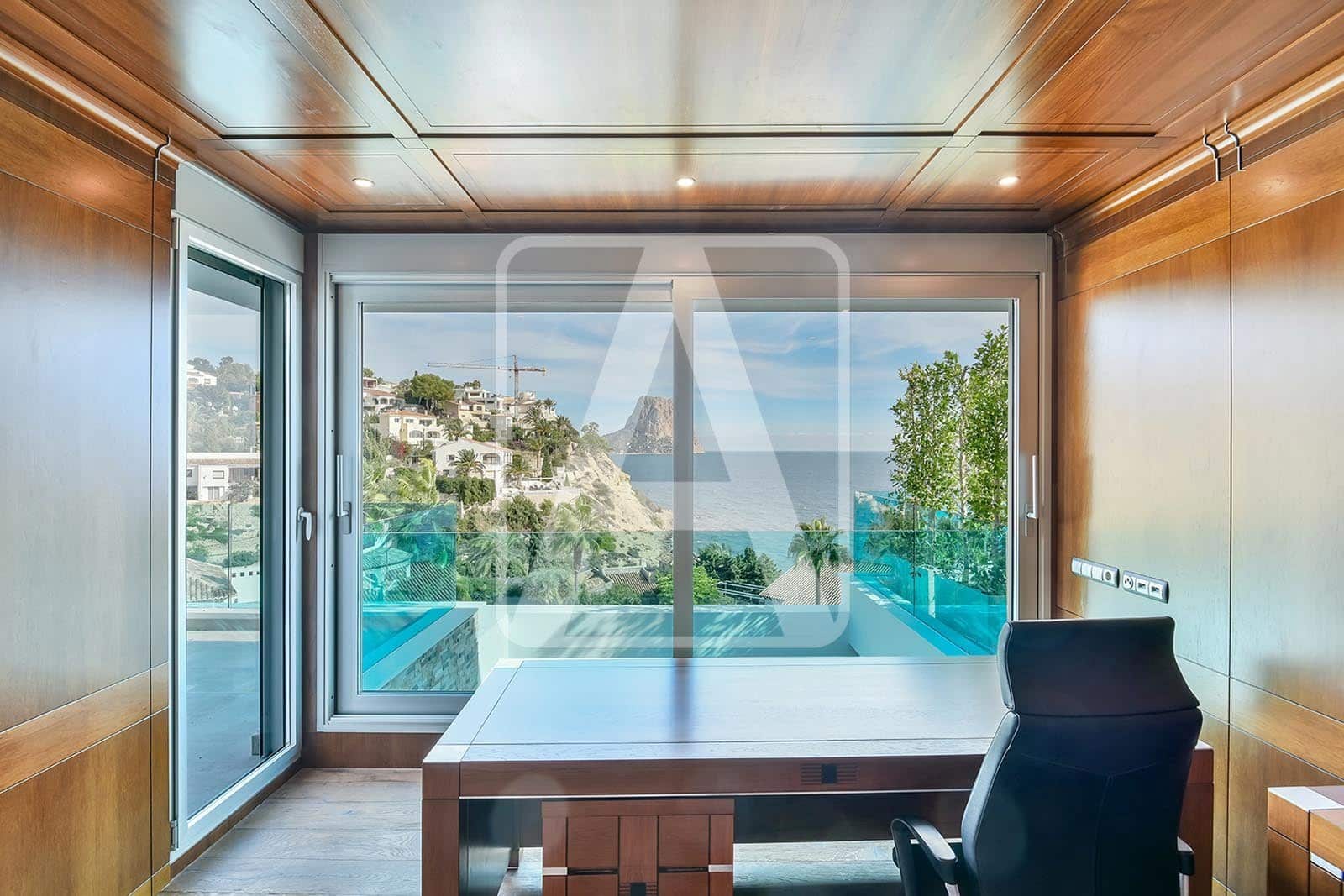 3 bedroom Villa for sale in Calpe / Calp with pool garage - € 2,950,000 (Ref: 4089752)